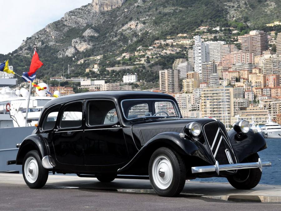  Citroen Traction Avant Commerciale 1954 года  (фото 10 из 11)